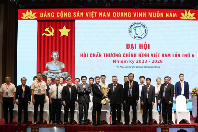 Đẩy mạnh hợp tác, đào tạo để chấn thương chỉnh hình Việt Nam sánh ngang các nước phát triển (20/10/2023)